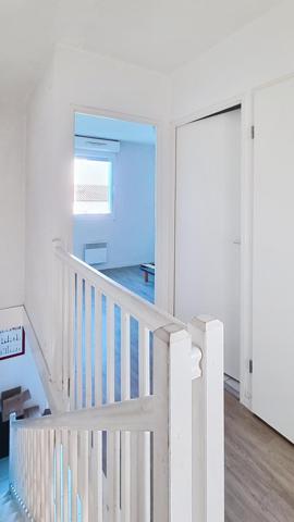 SURGERES - MAISON 3 CHAMBRES - GARAGE - JARDIN