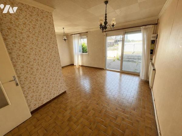 LA TURBALLE (1km du PORT 50 mètres plage des Bretons MAISON 41m²  et garage 22m²  terrain 399m²