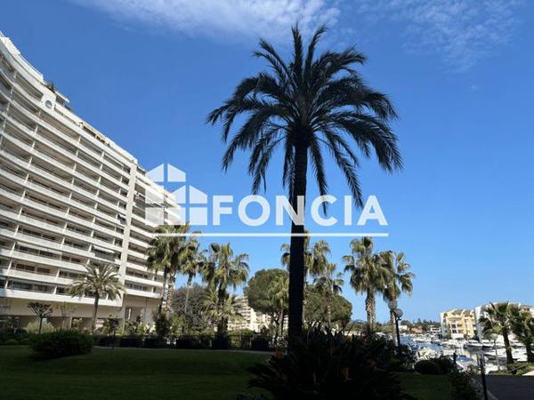 À vendre Appartement 5 pièces 144 m² - Mandelieu-la-napoule 06210