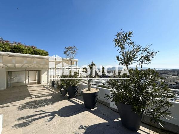À vendre Appartement 5 pièces 144 m² - Mandelieu-la-napoule 06210