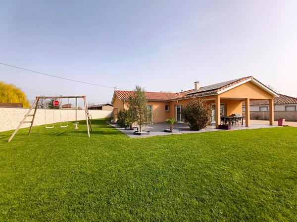 Maison récente et confortable de 2018 dans un environnement agréable sur la commune de Boissey