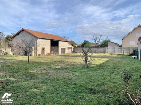 Grange sur terrain à bâtir de 1061m²