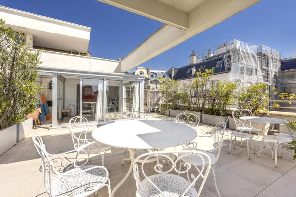 Appartement Paris 7 e - GROS CAILLOU