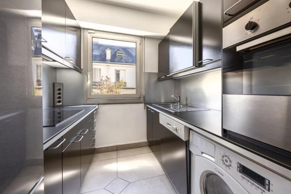 Appartement Paris 7 e - GROS CAILLOU
