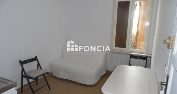 Location Studio meublé 12.6 m² - Orléans 45000