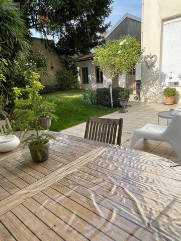 Maison à vendre à Cambrai dans le Nord (59400), ref : 59083-2182   
Centre-Ville