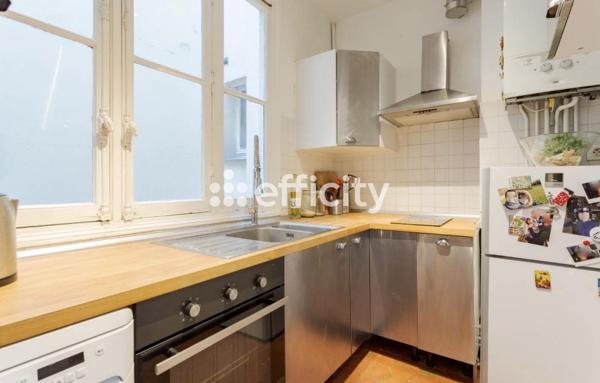 Appartement
         2 pièces
        - 53 m² 510 000 € *