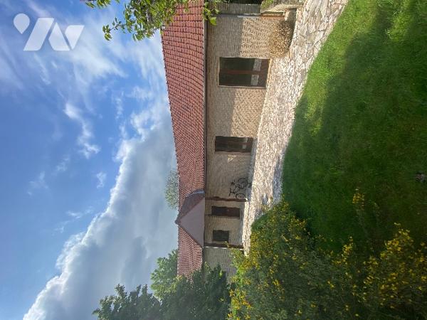 CUCQ 
Maison plain pied 4 chambres Terrain 1160 m2