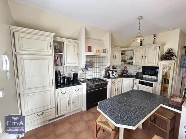 Maison à vendre 6 pièces 152m² Saumur (49400)