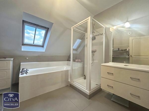 Appartement à vendre 4 pièces 90.84m² Orléans (45000)
