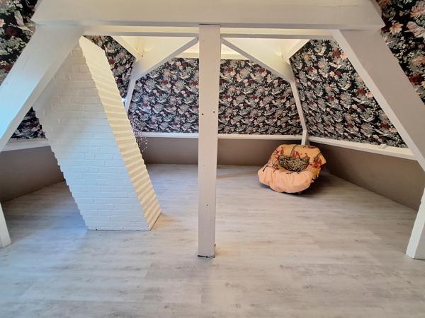 Beauvais (60000) ** LE REFUGE **