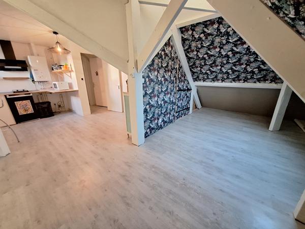 Beauvais (60000) ** LE REFUGE **