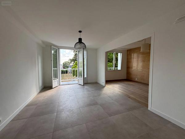 Location - Appartement Fougères 35300 4 pièces 71 m 2