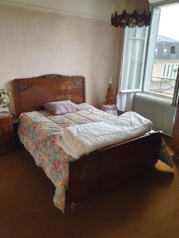 Maison de ville, 7 pièce(s) 140 m2 5 chbres avec garage