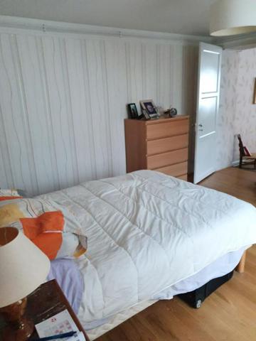 Maison de ville, 7 pièce(s) 140 m2 5 chbres avec garage