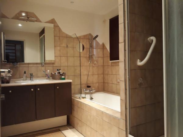 Grand-Brassac (24350) Dordogne - Périgueux - Grand-brassac - Maison en pierres apparentes de 190 m² + grange + atelier + piscine