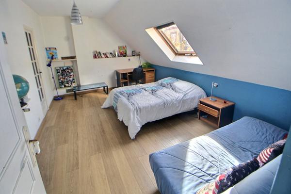 Maison Vernouillet 6 pièce(s) 143 m2 €450 000 ** - Référence 1046