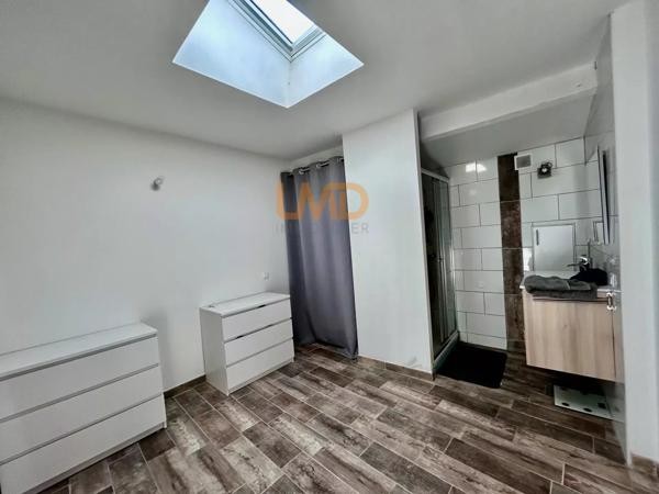 Maison DE Village, Traversante, Calme, Lumineux