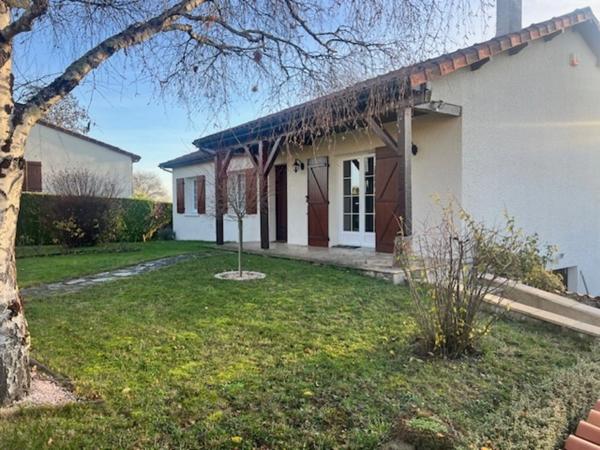 Maison sur sous sol 4 chambres -1500m² de terrain