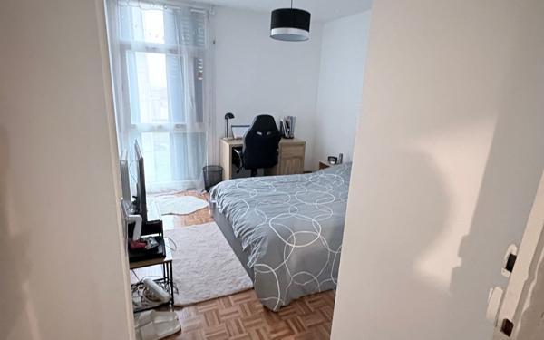 Appartement à vendre    4 pièces • 78,99 m2 Lyon 8