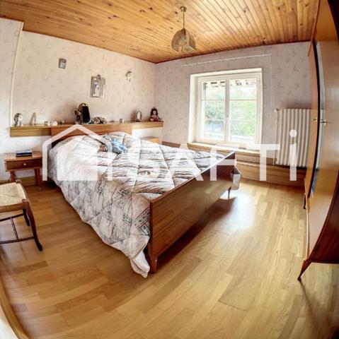 Maison 6 pièces avec dépendances