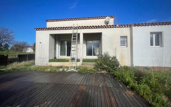 Maison à vendre    6 pièces •  Aubagne