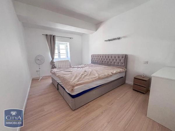 Appartement à louer 3 pièces 84.13m² Carcassonne (11000)