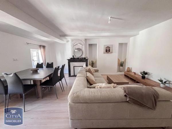 Appartement à louer 3 pièces 84.13m² Carcassonne (11000)
