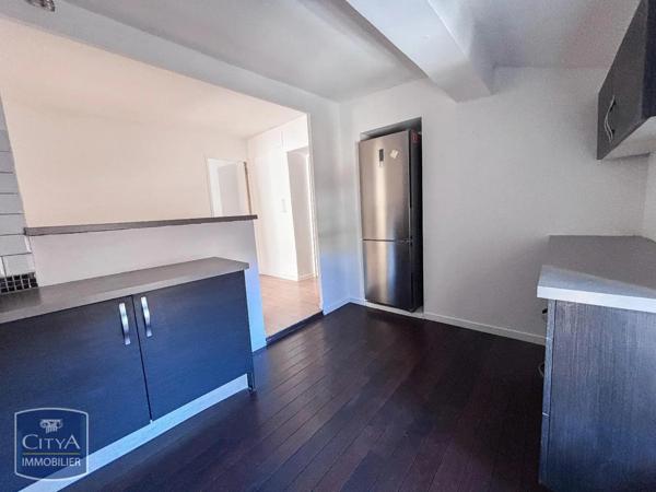 Appartement à louer 3 pièces 84.13m² Carcassonne (11000)