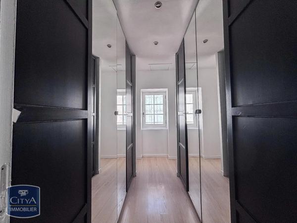 Appartement à louer 3 pièces 84.13m² Carcassonne (11000)