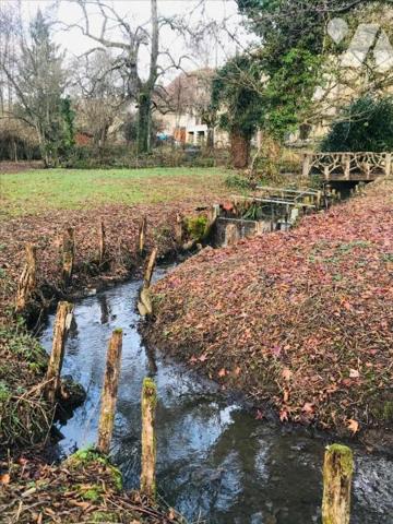 RIOZ Village avec toutes les commodités