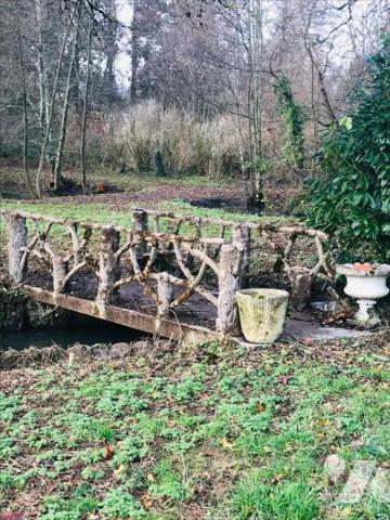 RIOZ Village avec toutes les commodités