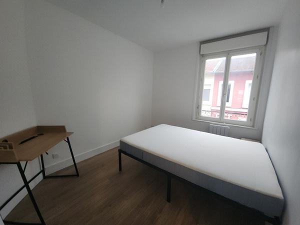 A LOUER  BELLE MAISON A SAINT QUENTIN 02100.