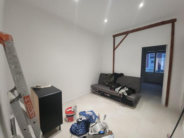 A LOUER  BELLE MAISON A SAINT QUENTIN 02100.