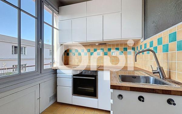 Appartement à vendre    2 pièces • 48 m2 Montrouge