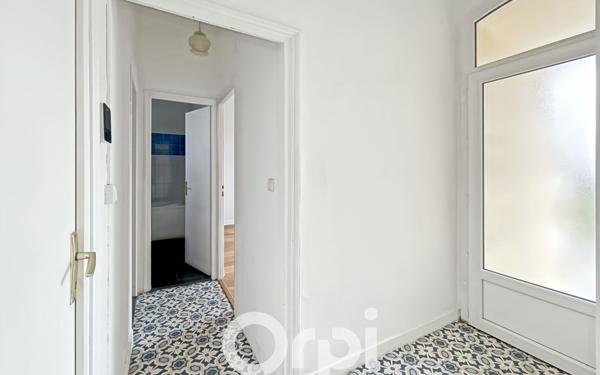 Immeuble à vendre    5 pièces • 115 m2 La Roche-sur-Yon