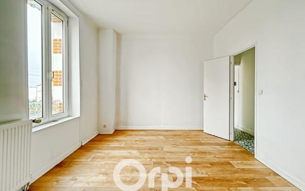 Immeuble à vendre    5 pièces • 115 m2 La Roche-sur-Yon