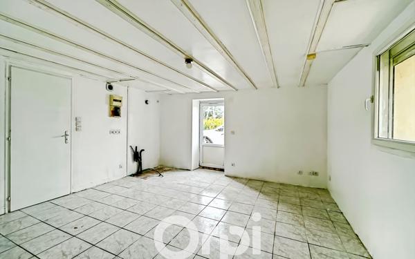 Immeuble à vendre    5 pièces • 115 m2 La Roche-sur-Yon