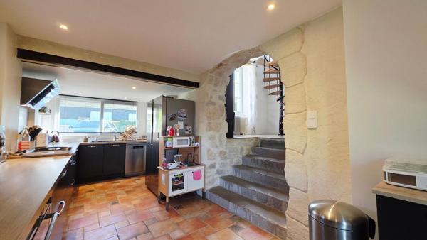 BOURGES MAISON 100.6M² 4 PIECES JARDIN