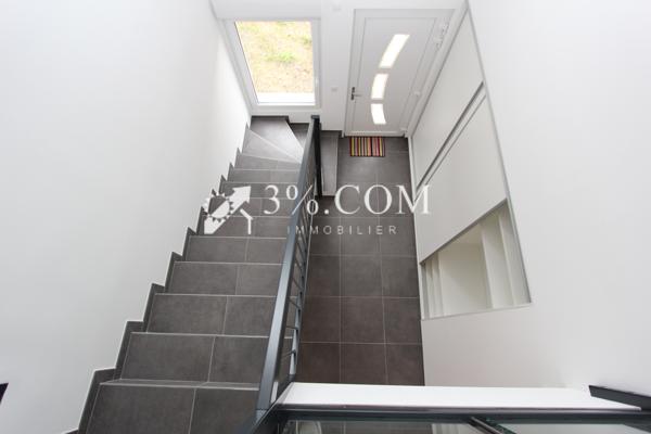 Maison 8 pièce(s) 5 chambre(s) 226 m²