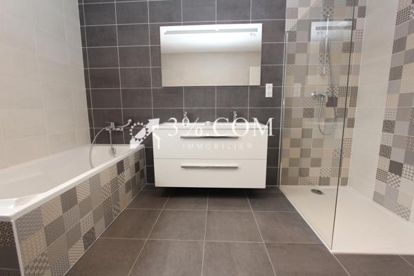 Maison 8 pièce(s) 5 chambre(s) 226 m²