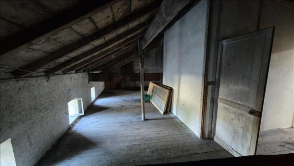 Appartement à vendre |  Tonnay-Charente |  1 pièce | 109 m²