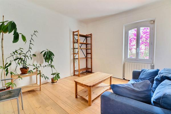 St Barnabé - 13012 MARSEILLE - 2 PIECES - JARDIN