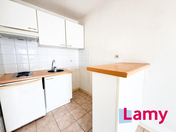 Appartement + stationnement
