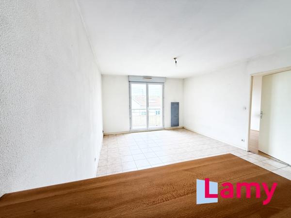 Appartement + stationnement