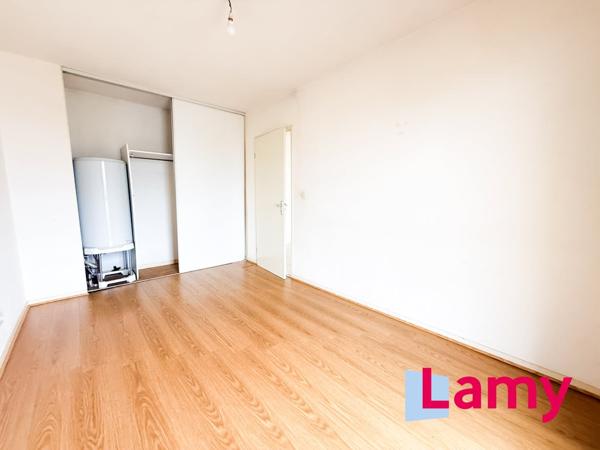 Appartement + stationnement