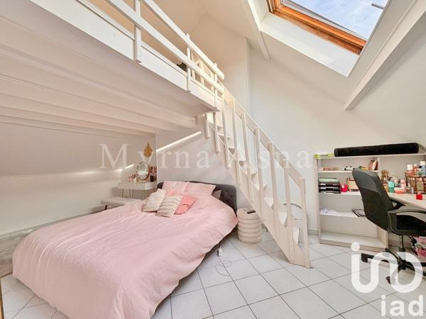 Maison traditionnelle 9 pièces de 164 m² à Savigny-sur-Orge (91600)