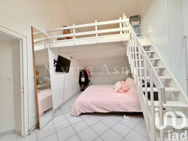 Maison traditionnelle 9 pièces de 164 m² à Savigny-sur-Orge (91600)