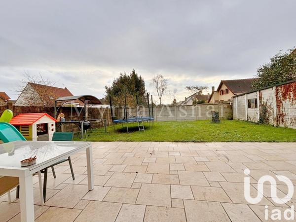 Maison traditionnelle 9 pièces de 164 m² à Savigny-sur-Orge (91600)