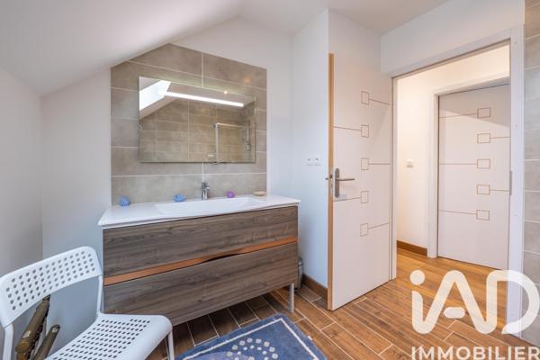 Maison à vendre 5 pièces 137 m² Le Bourg-d'Oisans